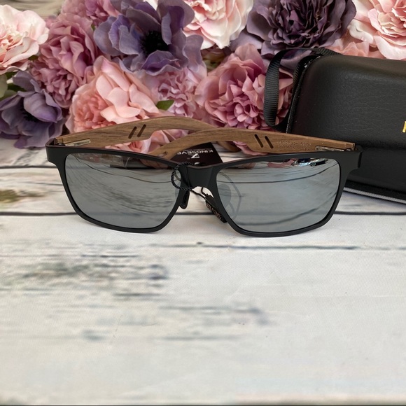 KINGSEVEN Natural Walnut Wood Sunglasses with Silver Mirrored Lenses - Picture 7 of 15